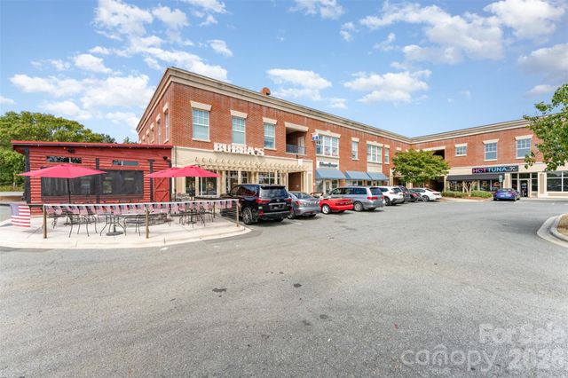4002 Town Center Road, Harrisburg, NC 28075