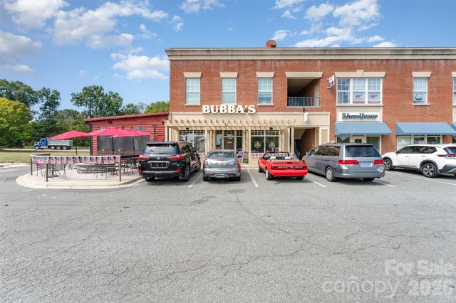4002 Town Center Road, Harrisburg, NC 28075