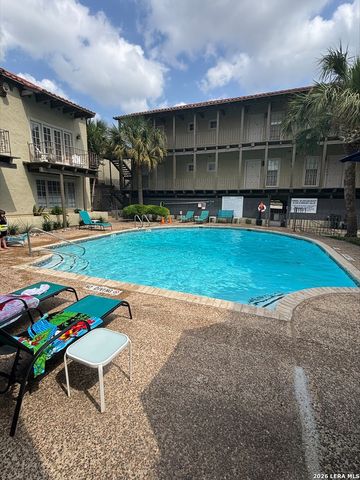 66 Brees Blvd Apt 42D, San Antonio, TX 78209