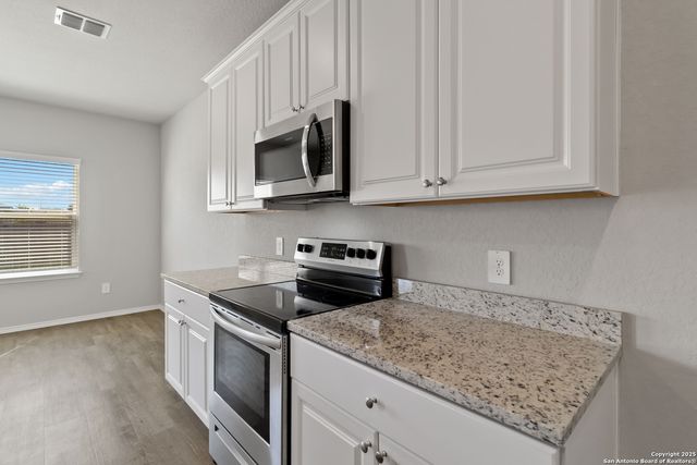 1138 Gracie Way, New Braunfels, TX 78130