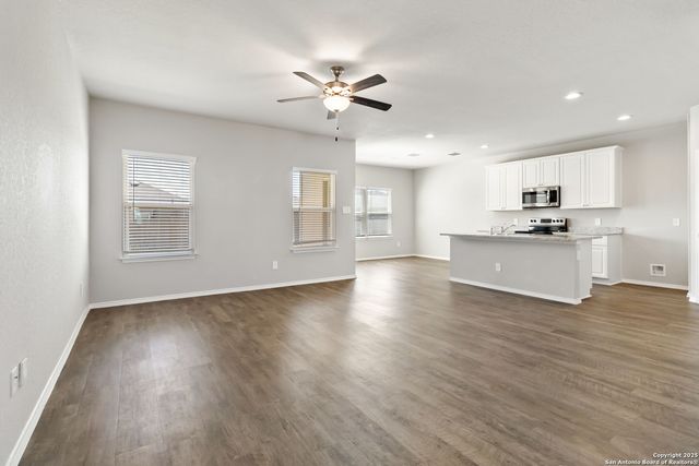 1138 Gracie Way, New Braunfels, TX 78130