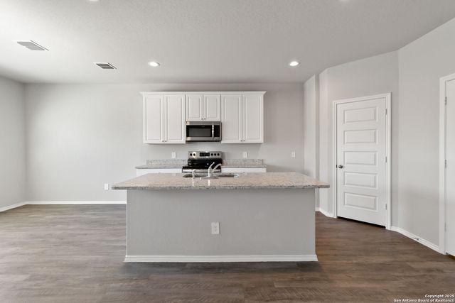 1138 Gracie Way, New Braunfels, TX 78130