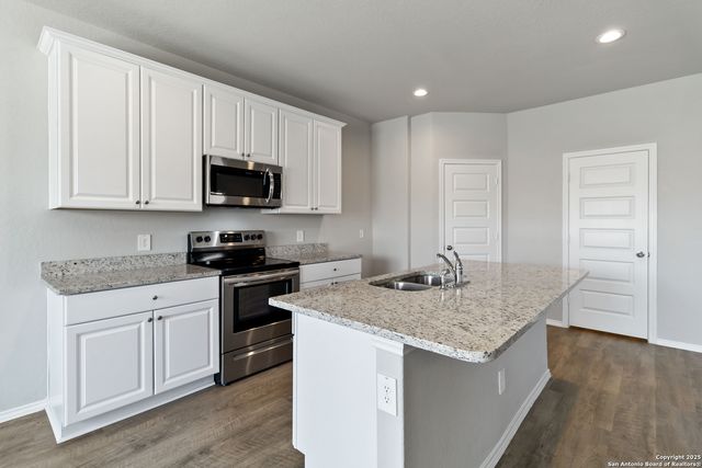 1138 Gracie Way, New Braunfels, TX 78130