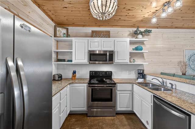 2120 S 11th St 703, Port Aransas, TX 78373