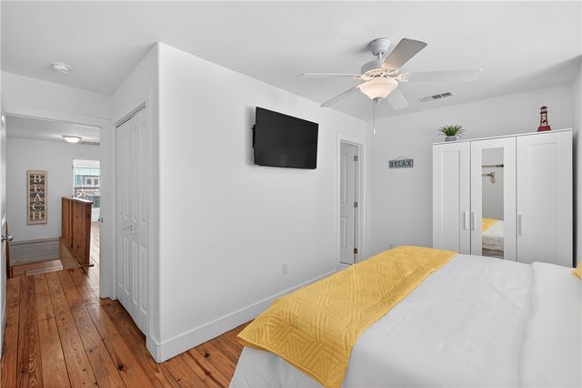 2120 S 11th St 703, Port Aransas, TX 78373