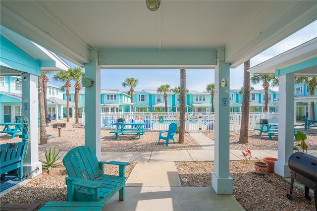 2120 S 11th St 703, Port Aransas, TX 78373