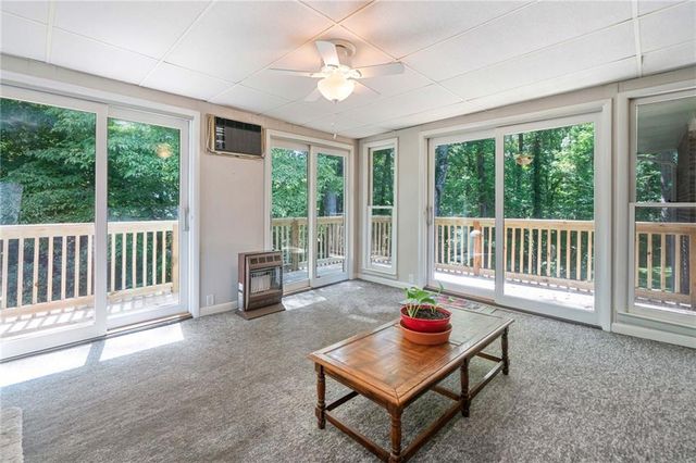 200 Dogwood Drive, Canton, GA 30114
