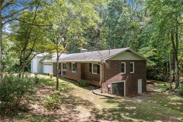 200 Dogwood Drive, Canton, GA 30114