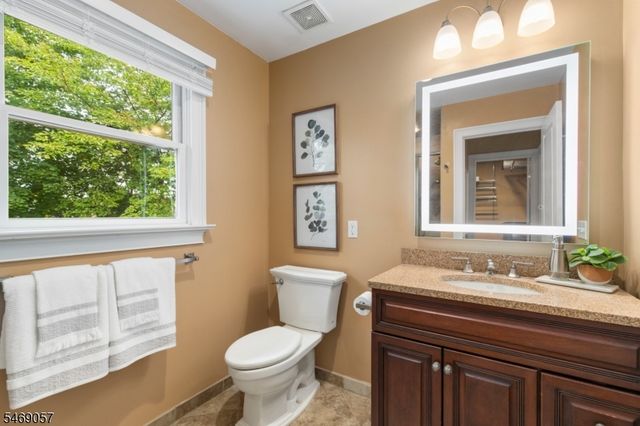 352 Westfield Ave, Ridgewood Village, NJ 07450