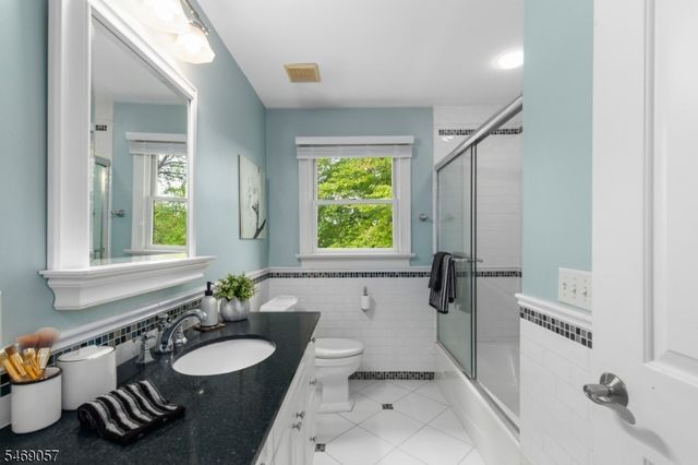 352 Westfield Ave, Ridgewood Village, NJ 07450