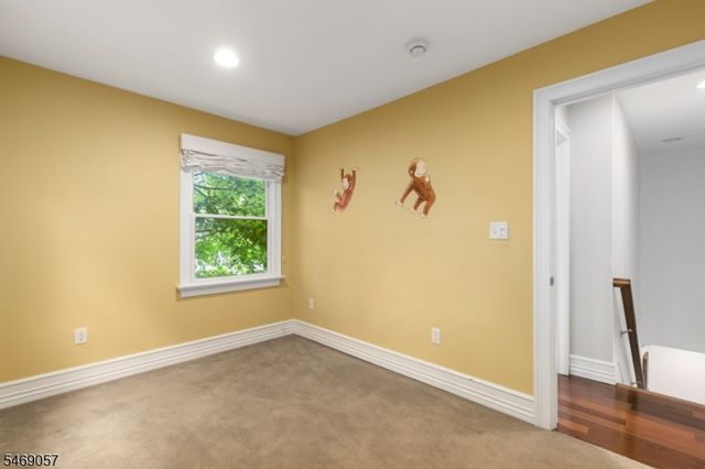 352 Westfield Ave, Ridgewood Village, NJ 07450
