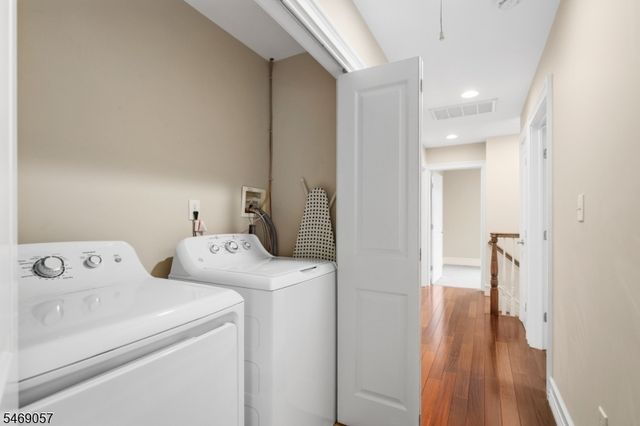 352 Westfield Ave, Ridgewood Village, NJ 07450