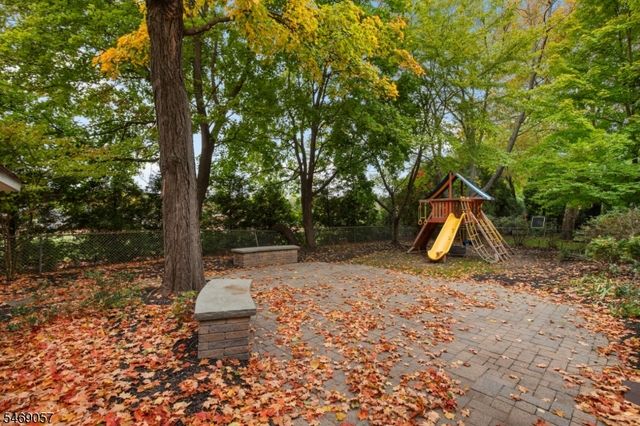 352 Westfield Ave, Ridgewood Village, NJ 07450