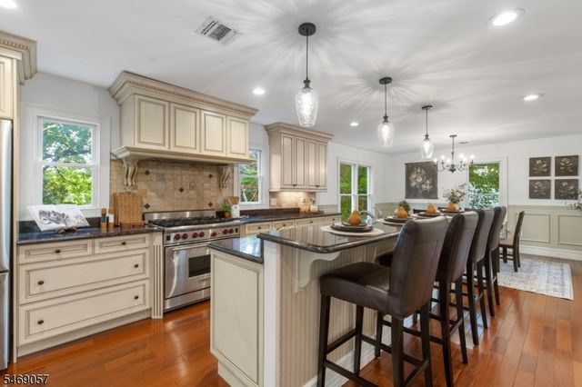 352 Westfield Ave, Ridgewood Village, NJ 07450