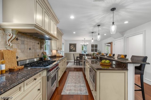 352 Westfield Ave, Ridgewood Village, NJ 07450