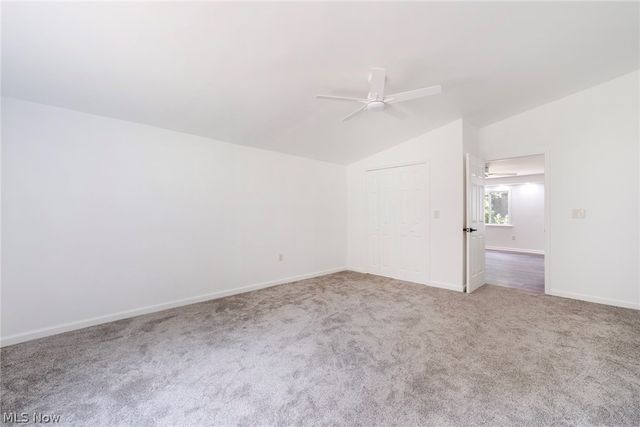 9 Dravis Drive, Youngstown, OH 44515
