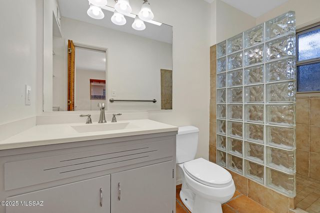 6432 E Brian Kent Street, Tucson, AZ 85710