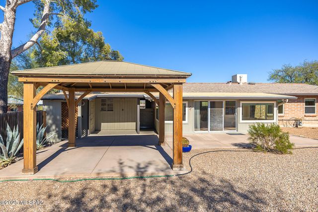 6432 E Brian Kent Street, Tucson, AZ 85710
