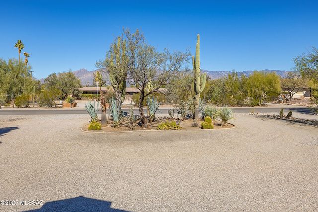 6432 E Brian Kent Street, Tucson, AZ 85710