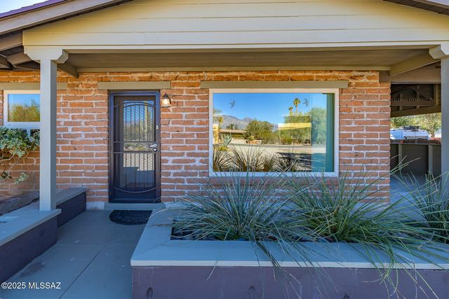 6432 E Brian Kent Street, Tucson, AZ 85710