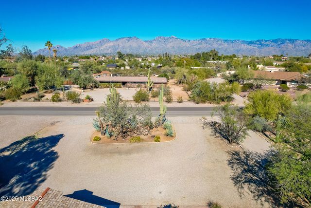 6432 E Brian Kent Street, Tucson, AZ 85710