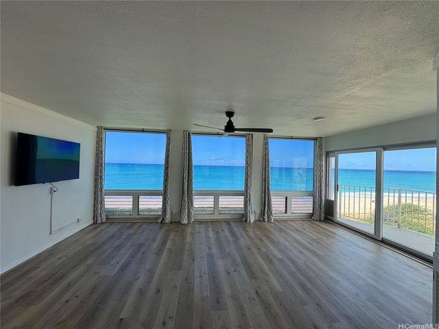 87-561 Farrington Highway 321, Waianae, HI 96792