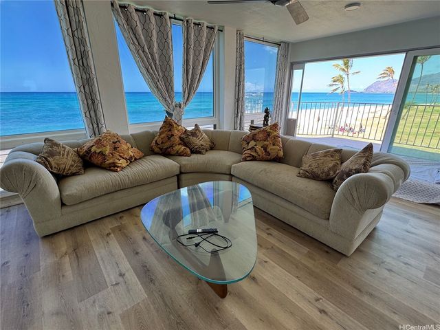 87-561 Farrington Highway 321, Waianae, HI 96792