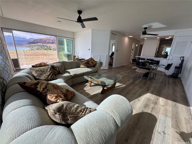 87-561 Farrington Highway 321, Waianae, HI 96792