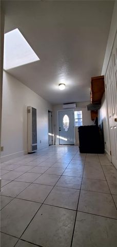 16584 Lorelei Lane B, Tustin, CA 92780