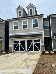 5316 Melbourne Lane, Flowery Branch, GA 30542