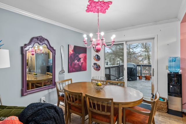 203 Deerfield Court, Voorheesville, NY 12186