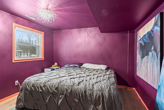 203 Deerfield Court, Voorheesville, NY 12186