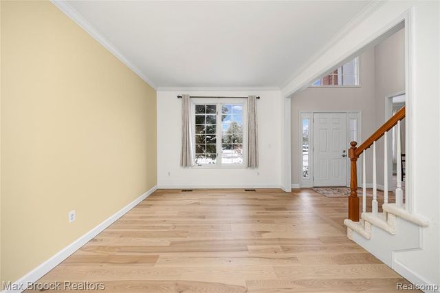 1205 Tulberry Circle, Rochester, MI 48306