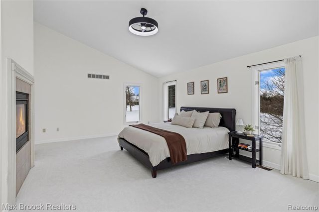 1205 Tulberry Circle, Rochester, MI 48306