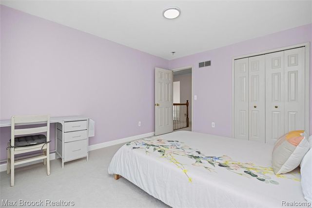 1205 Tulberry Circle, Rochester, MI 48306