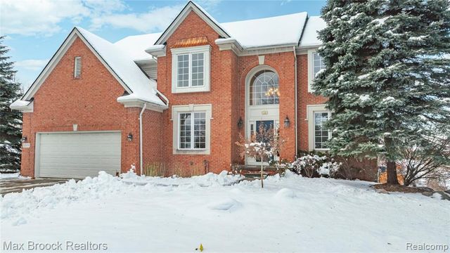 1205 Tulberry Circle, Rochester, MI 48306