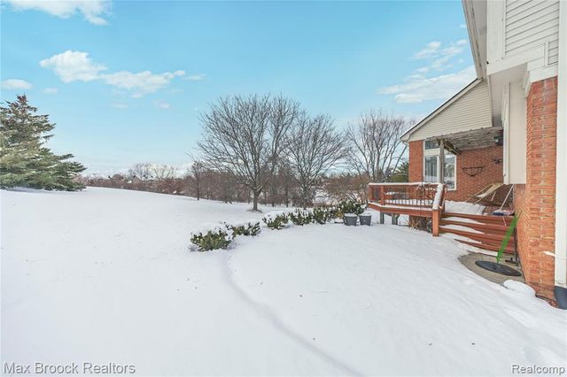 1205 Tulberry Circle, Rochester, MI 48306