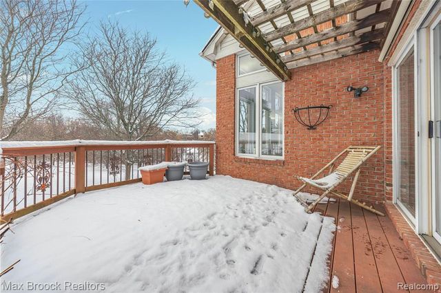 1205 Tulberry Circle, Rochester, MI 48306