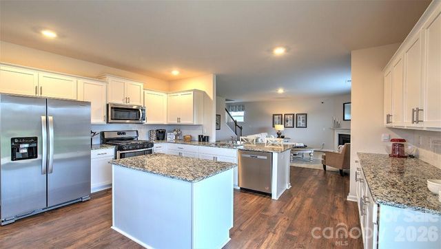 11 Ridgehaven Drive, Waynesville, NC 28786