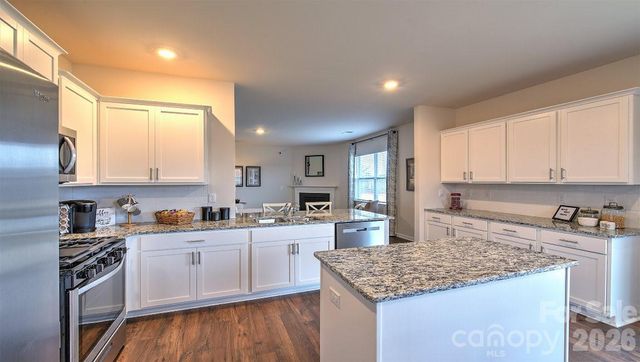 11 Ridgehaven Drive, Waynesville, NC 28786