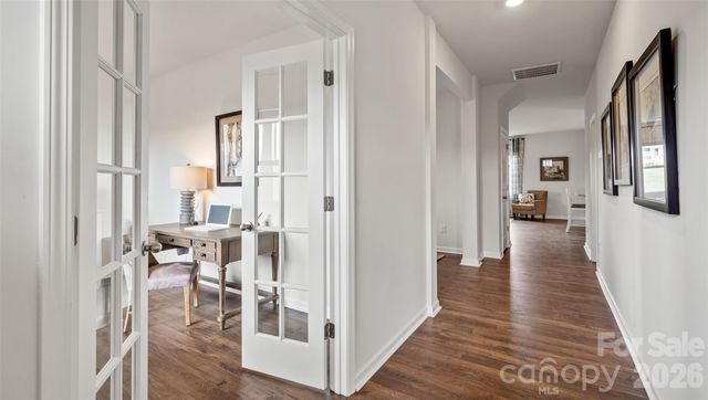 11 Ridgehaven Drive, Waynesville, NC 28786