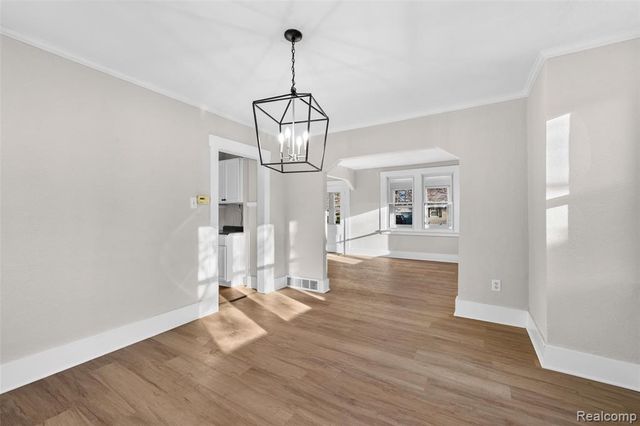 428 Bauman Avenue, Commerce Twp, MI 48017