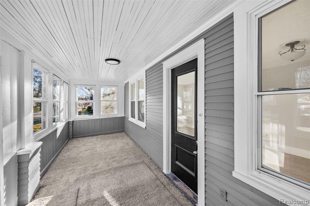 428 Bauman Avenue, Commerce Twp, MI 48017