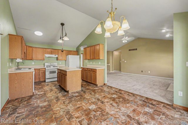 13941 Perry Place Court, Riverview, MI 48193