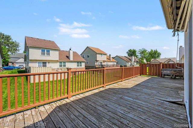13941 Perry Place Court, Riverview, MI 48193
