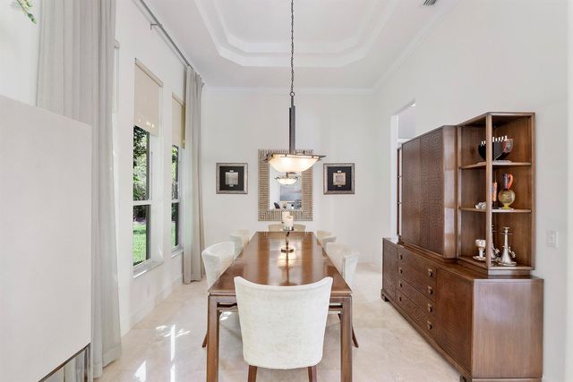 6015 Pinewood Avenue, Parkland, FL 33067