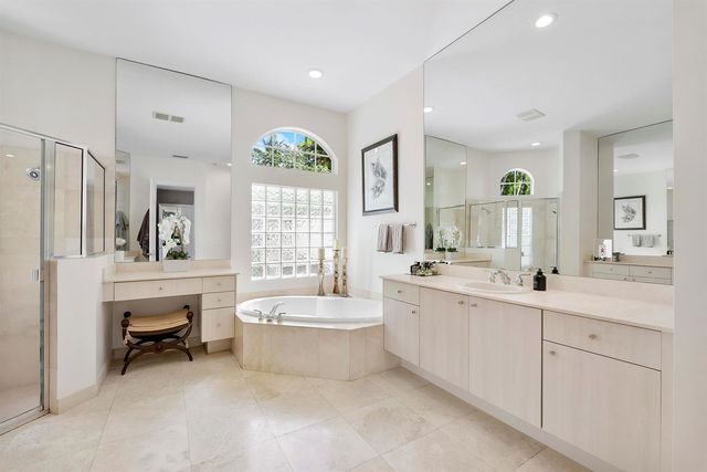 6015 Pinewood Avenue, Parkland, FL 33067