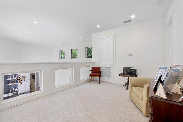 6015 Pinewood Avenue, Parkland, FL 33067