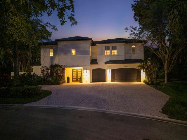 6015 Pinewood Avenue, Parkland, FL 33067