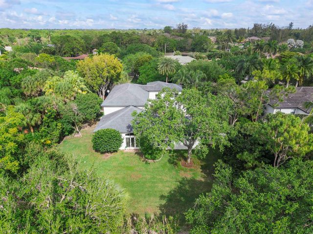 6015 Pinewood Avenue, Parkland, FL 33067